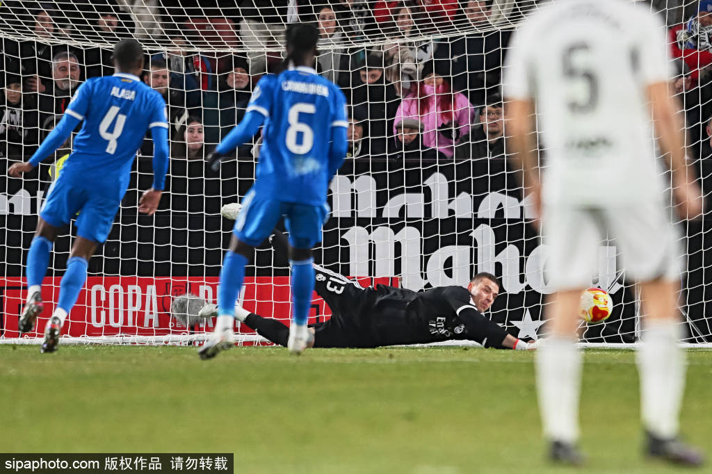 倒霉！赫罗纳送西甲垫底奥维耶多15轮首胜，特狮加盟后两轮丢5分